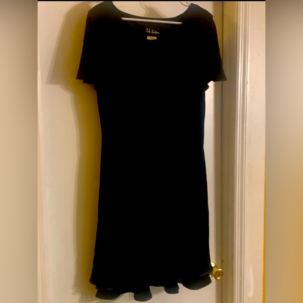 Vintage short sleeve black dress size 16